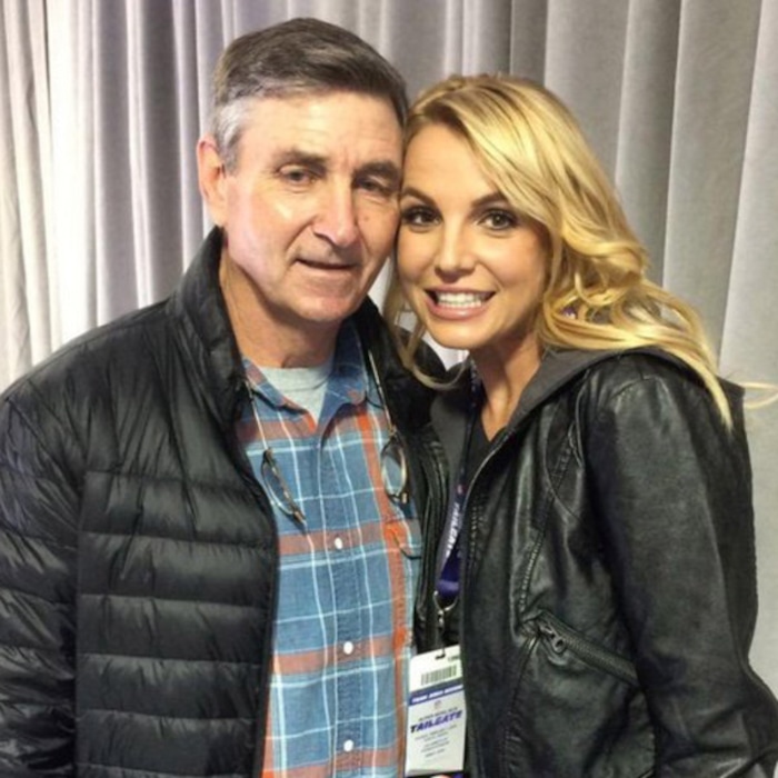 Britney Spears Dad Speaks Out About Her Conservatorship E Online